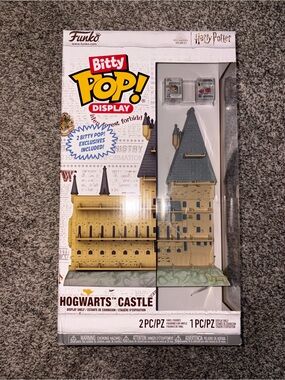 Funko Hogwarts Castle Bitty Pop! Display - Yellow & Gray